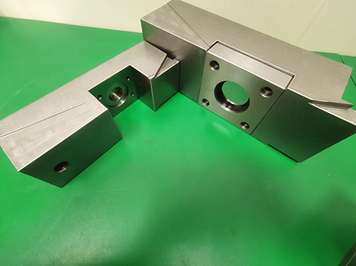 巴音郭楞精密模具